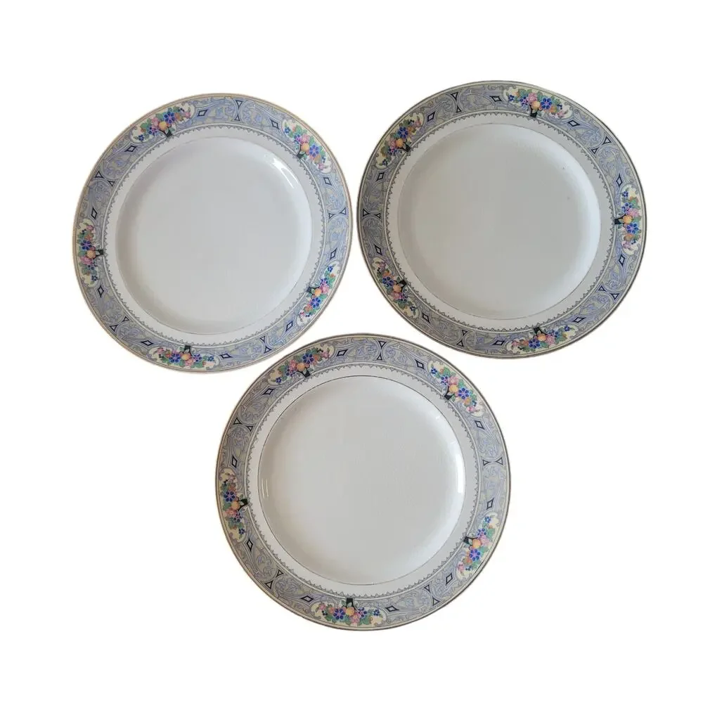 20s Vintage‎ Regal Ware RPCo made by Regal Pottery Co. 9 inch Plates England